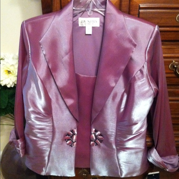 Two piece jacket set