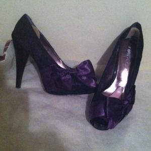 Shoes paris hilton size 7