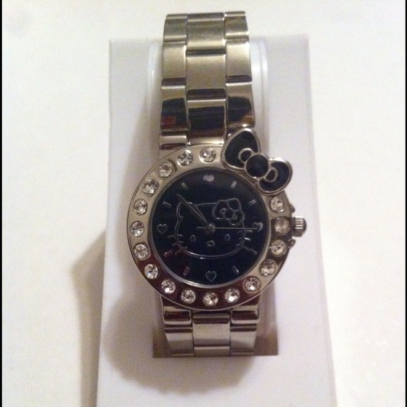 Sanrio Accessories - *reduced!* Hello kitty watch 💜💚💙❤