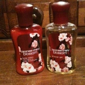 RESERVED for gigi33 Lotion and shower gel