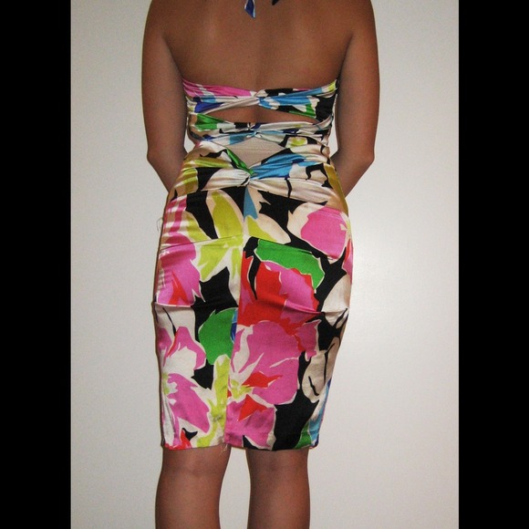 SOLD! Bright floral Cache dress!! - Picture 3 of 4