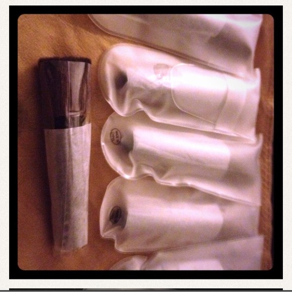 💋Bundle/Trade For @Fabi720