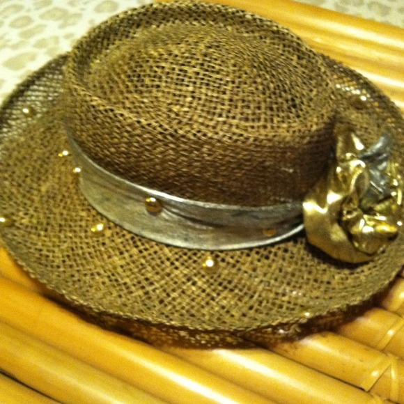 Metallic straw hat - Picture 2 of 4