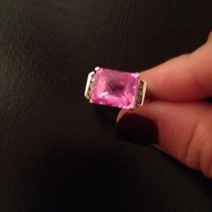 Pink sapphire ring