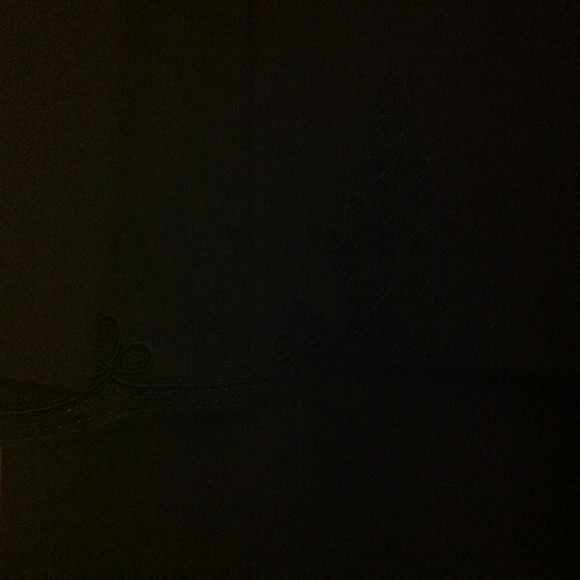 Long black dress - Picture 2 of 3