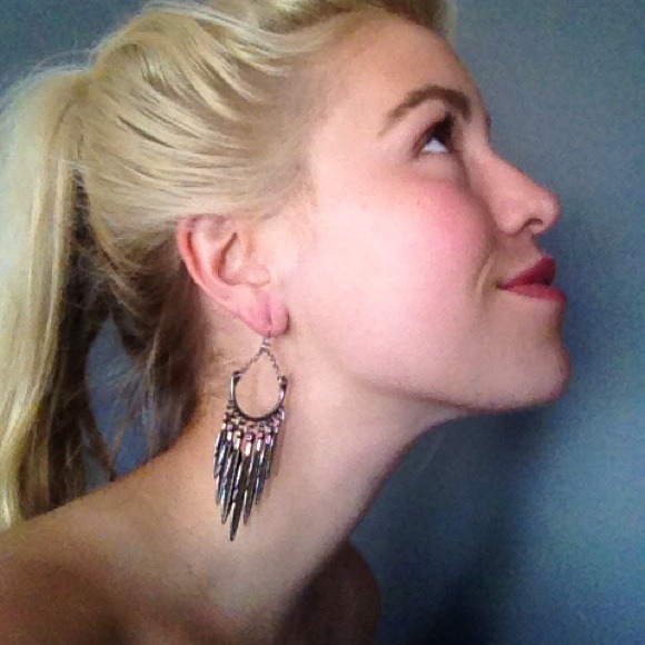 Feather Earrings - Picture 1 of 3