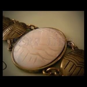 Jewelmint soleit bracelet.  Hard to find