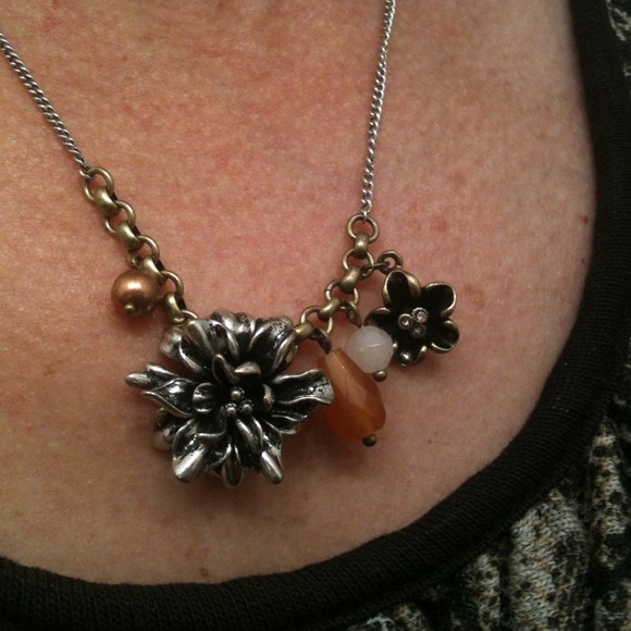 Fossil two toned necklace