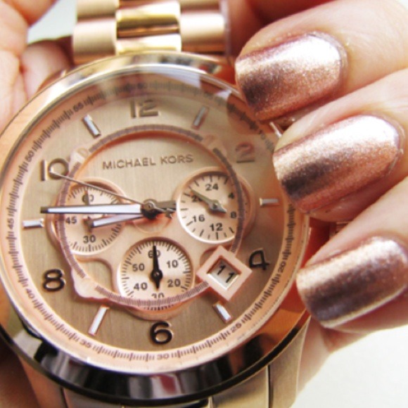 MICHAEL KORS~ ROSE-GOLD WATCH