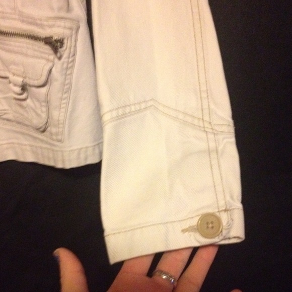 OLD NAVY Jacket-lowered- - Picture 2 of 4