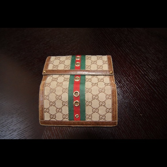 Authentic Gucci canvas wallet With red/green strip - Picture 2 of 4