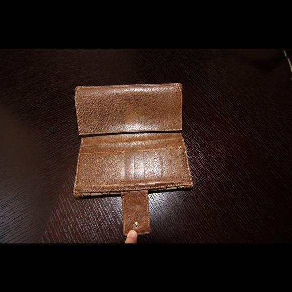 Authentic Gucci canvas wallet With red/green strip - Picture 3 of 4