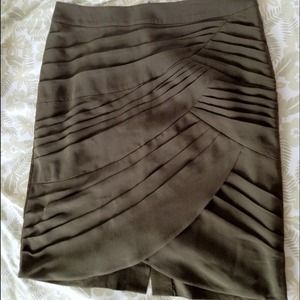 🍁 Olive Bandage-esque Skirt