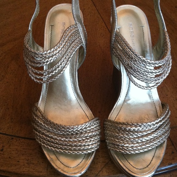 BCBG wedge sandals