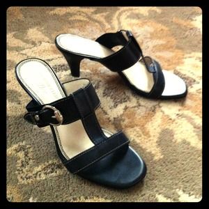 Anne Klein black sandals - great condition!😊