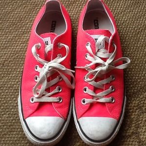 SOLD!!!!😀 EUC Chuck Taylor converse shoes Neon