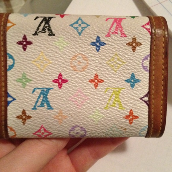 SOLD. LV card holder +mini dust case. - Picture 2 of 4