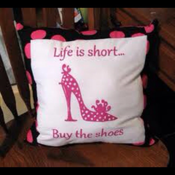 👠Shop My Closet👠