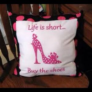 👠Shop My Closet👠