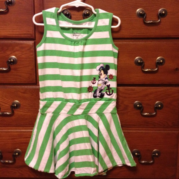 Sild. Disney World sundress