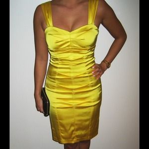 Beautiful, bold yellow canary dress!