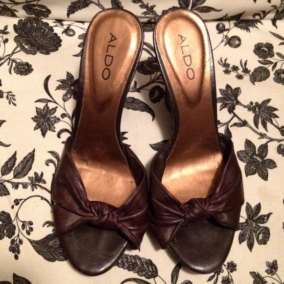 Sold: Brown & Bronze Wedges - Picture 2 of 4