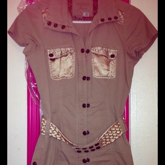 Button and zip dress with pockets - Picture 1 of 3