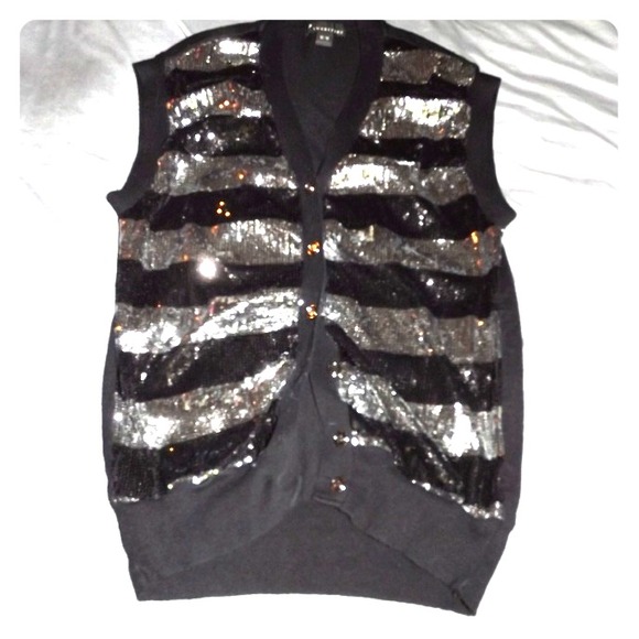 SOLD Sequin cardigan!