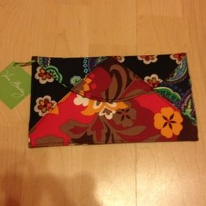 NWT Rare Vera Bradley clutch