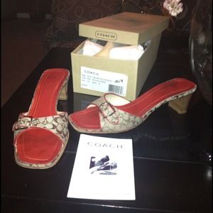 💢BUNDLE FOR @msupgrade💢COACH SHOES & JEWELRY