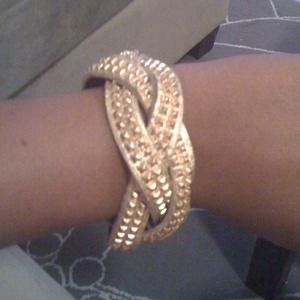 Gold bracelet