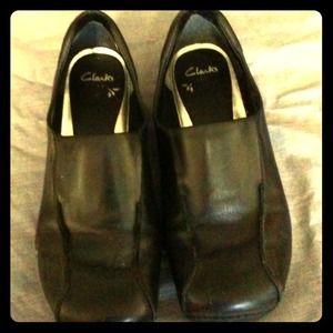 Black Clark's shoes