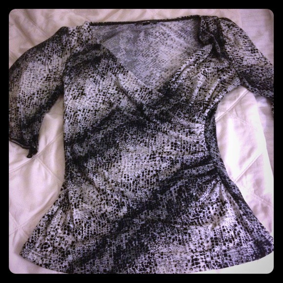 A cute top
