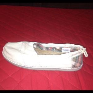 Women's Bobs by Sketchers size 9 great condition