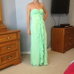 FINAL REDUCTION💕 Sparkle gown