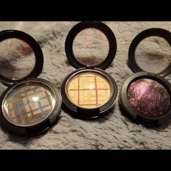 SOLD... 3 limited edition MAC shadows.