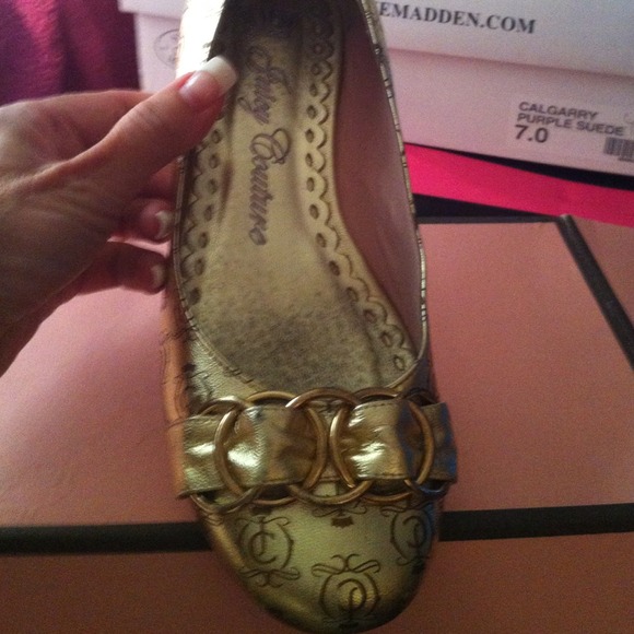 Flats💥💥sold💥💥bundled for jmil - Picture 2 of 2