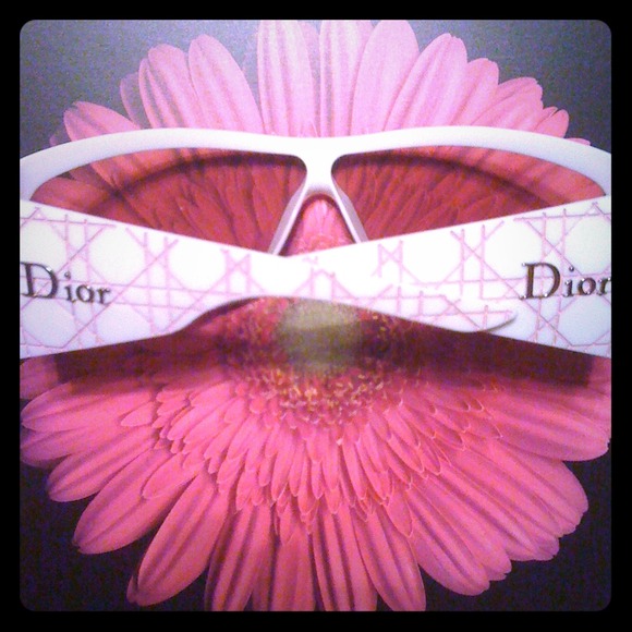 CHRISTIAN DIOR Sunglasses