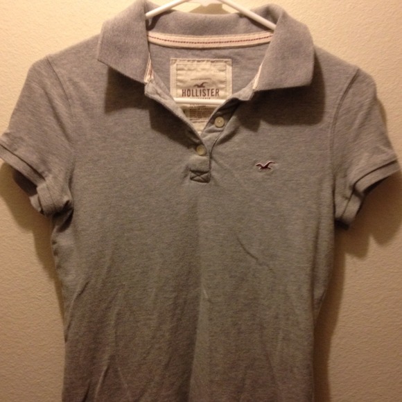 Size large Hollister shirt