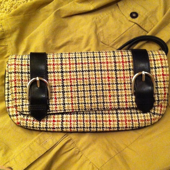 📢Price reduced Tweed and leather wristlet - Picture 1 of 2