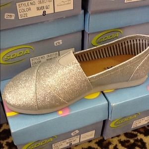 Shoes - Silver Glitter Slip On Shoe Shoes - Silver Glitter Slip On Shoe