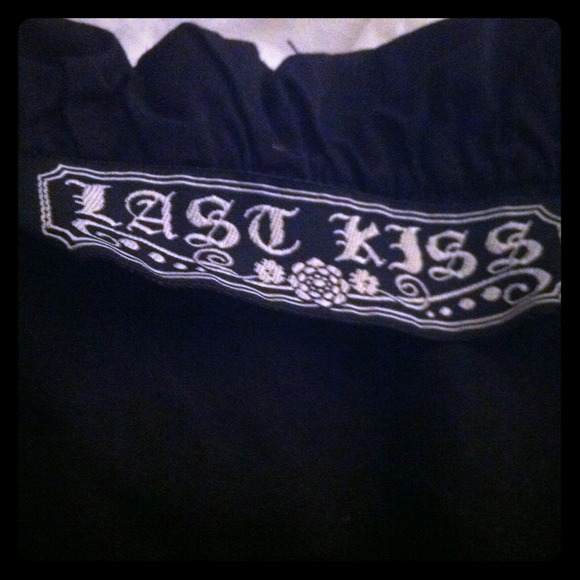Short sleeve button sown - Picture 1 of 2