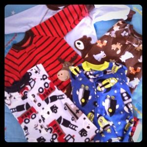 Bundle of 5 baby PJs, one winter suit and hoodie