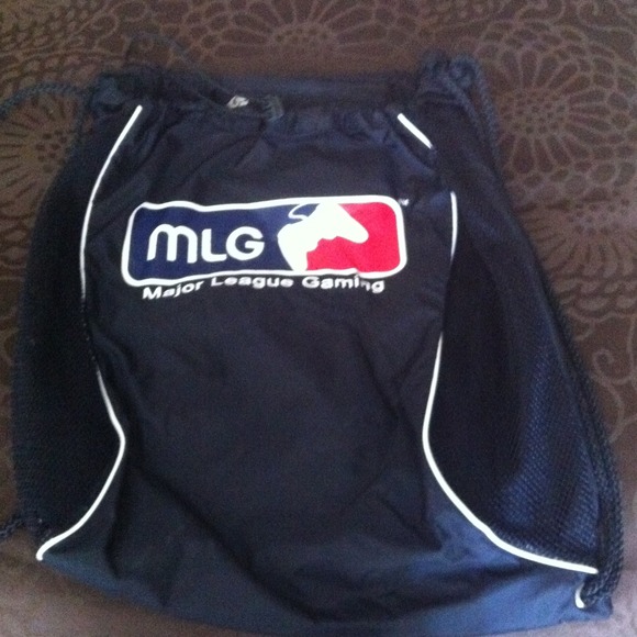 MLG b.pack