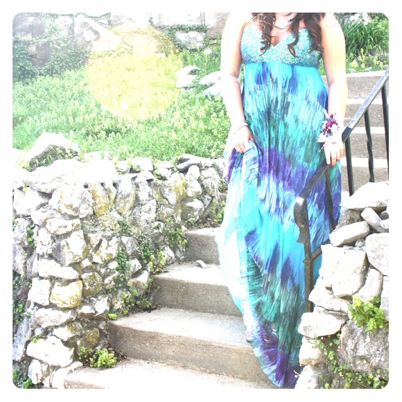 Designer JOVANNI Prom/Evening Gown