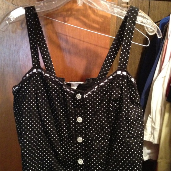 SOLD💥 Polka dot top