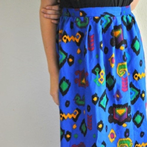 [SOLD] Multi-Colored Abstract Print Skirt