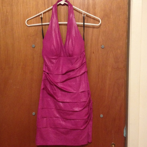 💢Reduced💢BNWT Arden B snakeskin pink dress