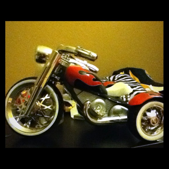 Bratz motorcycle