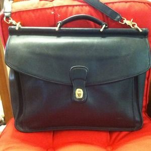 REDUCED. Vintage Coach briefcase messenger Purse